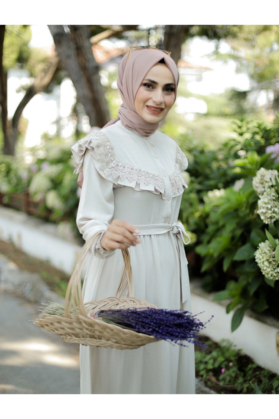 Guipure Hijab Dress BEIGE