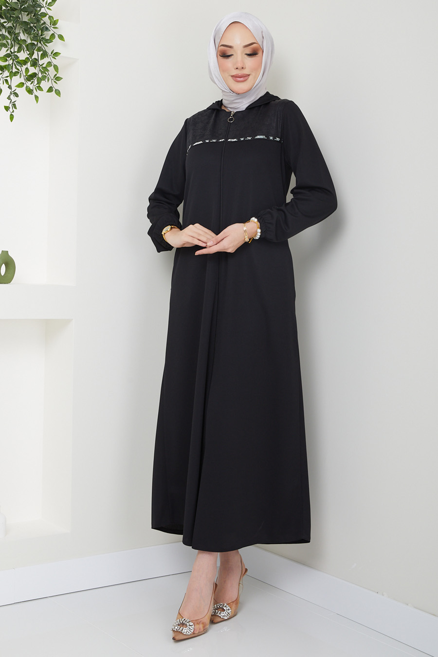 ABAYA - BLACK 