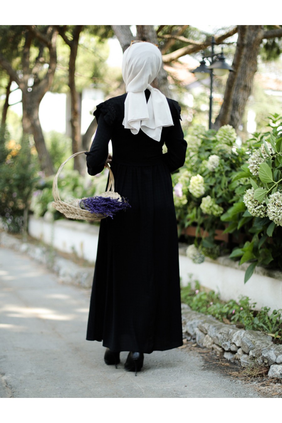 Guipure Hijab Dress BLACK