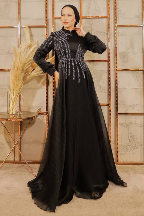 BLACK EVENING DRESS  