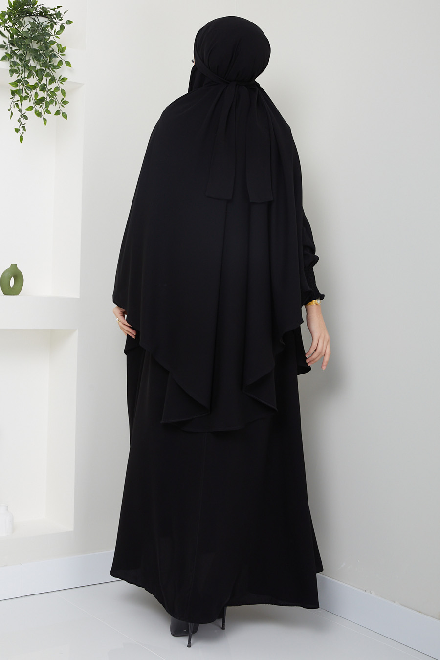 ABAYA - BLACK 