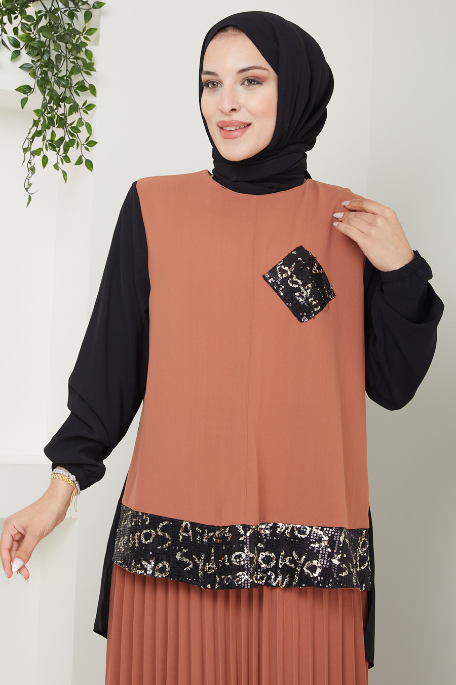 BRICK COLOR TUNIC AND SKIRT SUIT