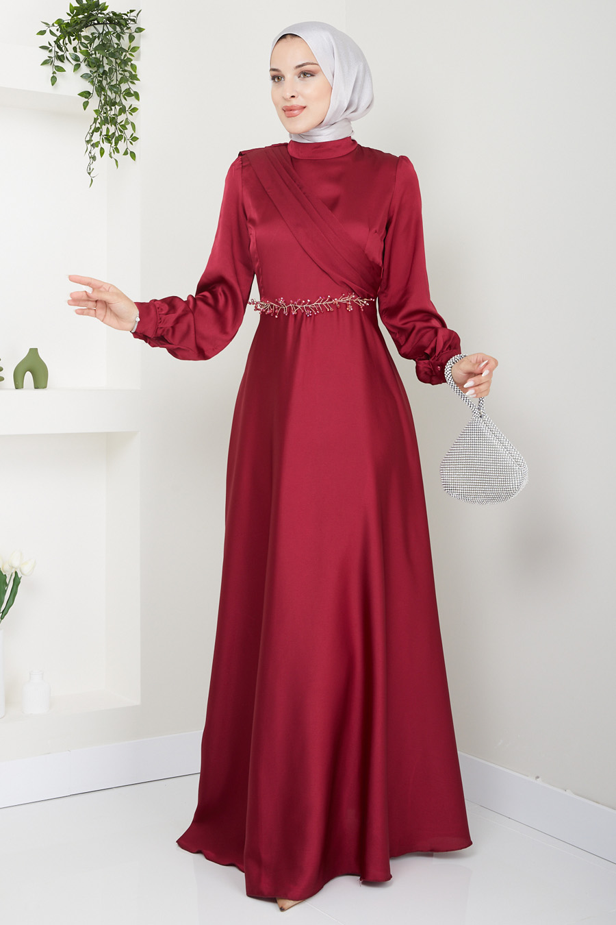 CLARED RED EVENING DRESS  CLARED RED EVENING DRESS