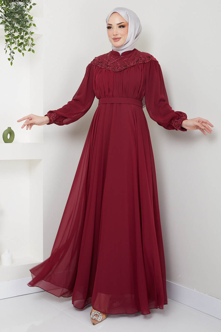 CLARET RED EVENING DRESS 