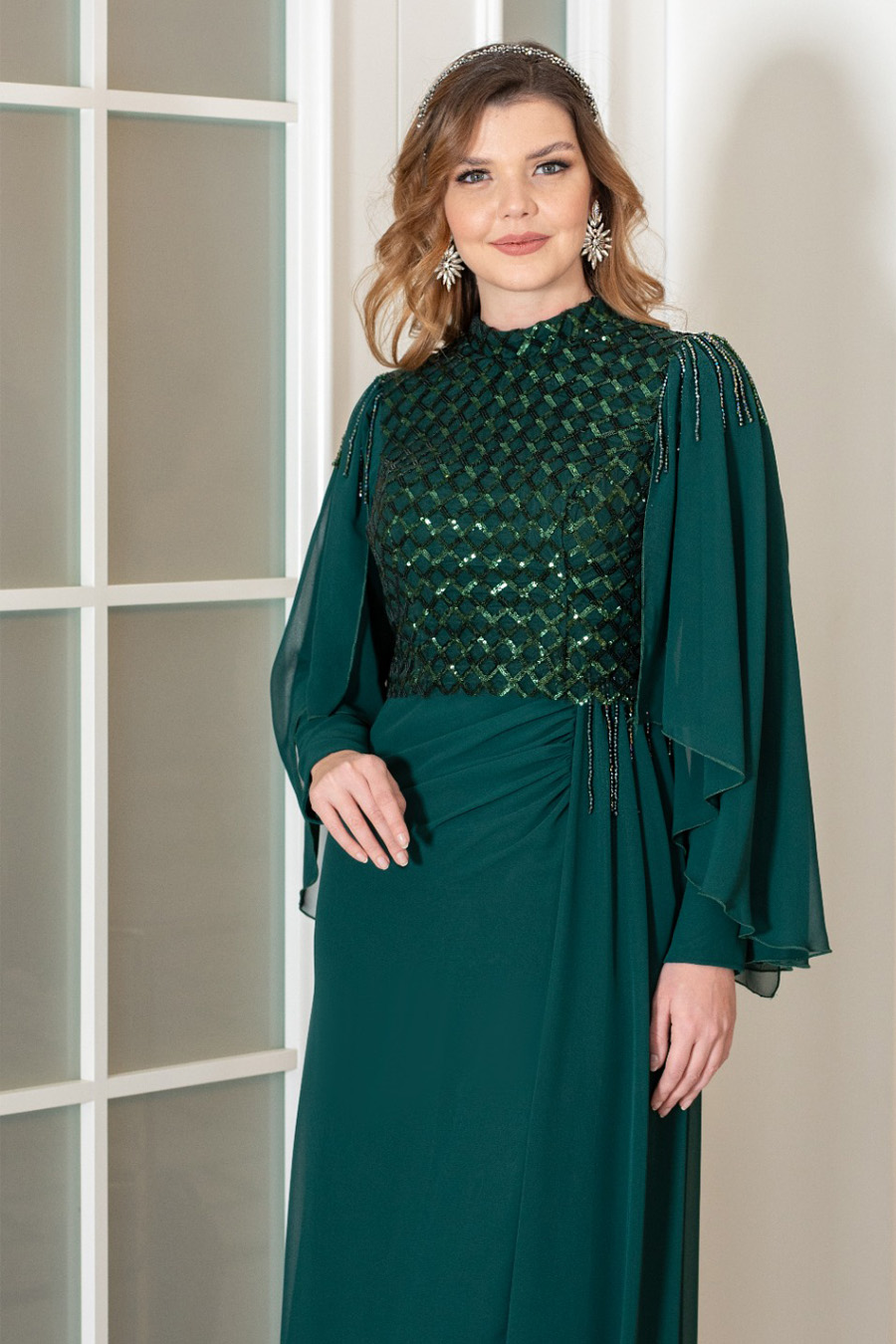 EMERALD GREEN EVENİNG DRESS    EMERALD GREEN EVENİNG DRESS