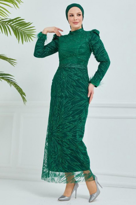 GREEN  EVENING DRESS  