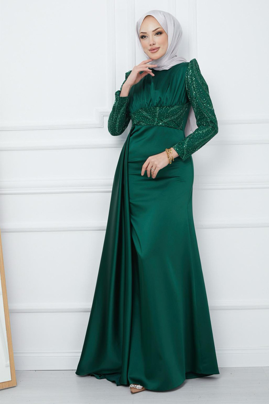 EMERALD GREEN EVENING DRESS   EMERALD GREEN EVENING DRESS