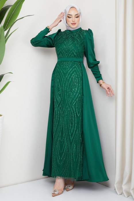 EMERALD GREEN EVENING DRESS  