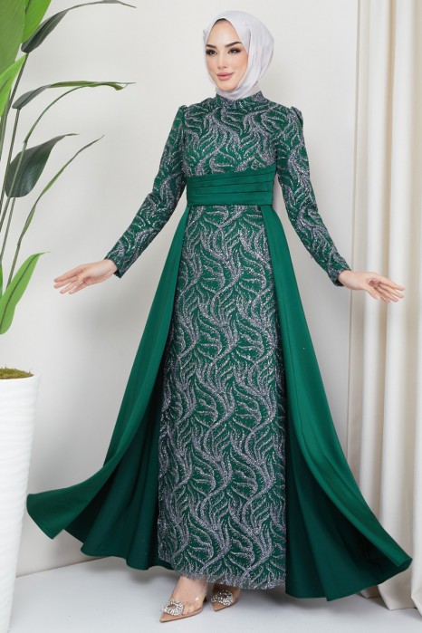EMERALD GREEN EVENING DRESS   