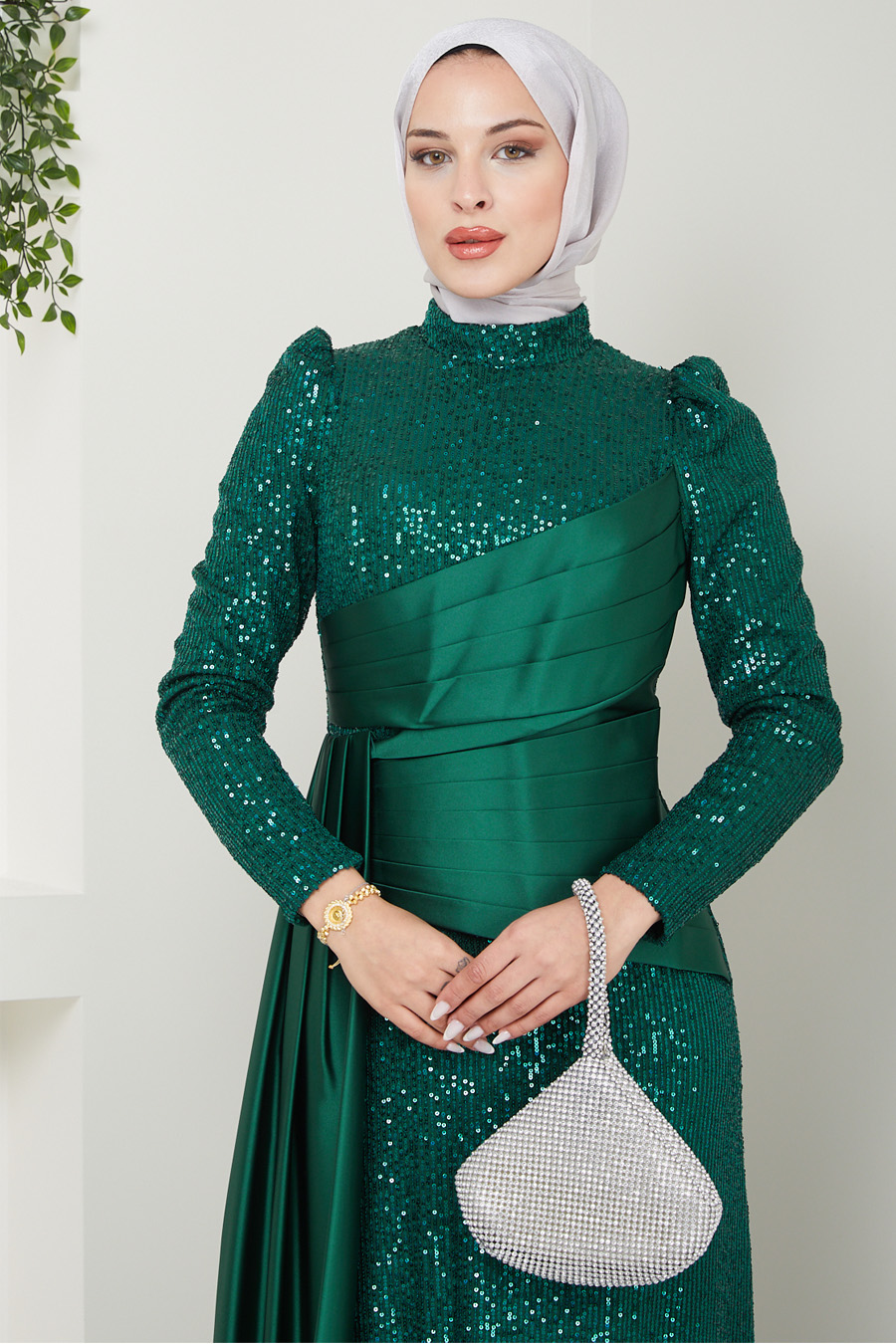 EMERALD GREEN EVENING DRESS EMERALD GREEN EVENING DRESS