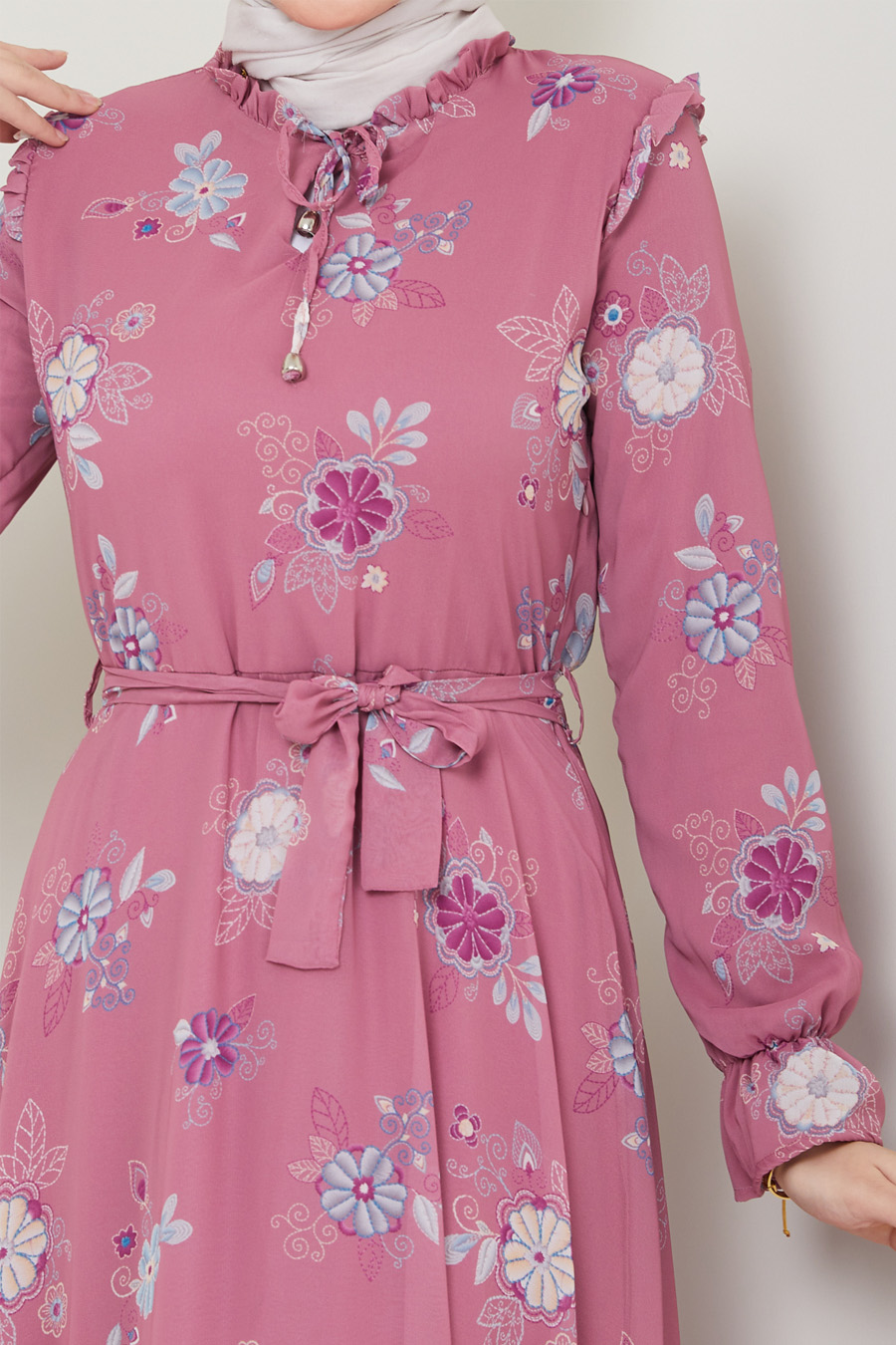FLOWER PATTERNED PINK DRESS 