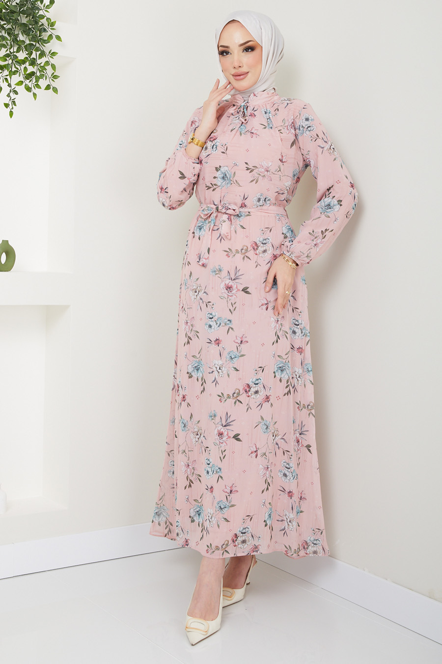 FLOWER PATTERNED POWDER PINK DRESS