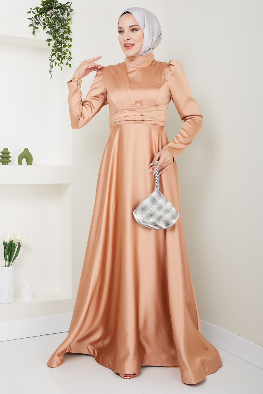 GOLD EVENING DRESS  