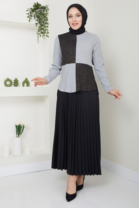 GREY TUNIC AND SKIRT SUIT