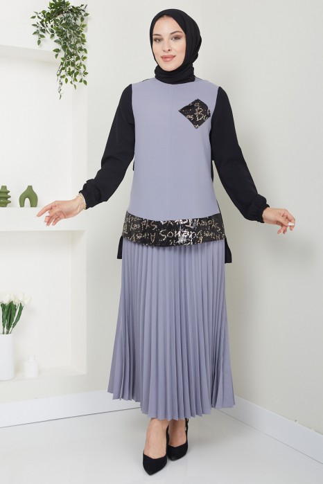 GREY TUNIC AND SKIRT SUIT