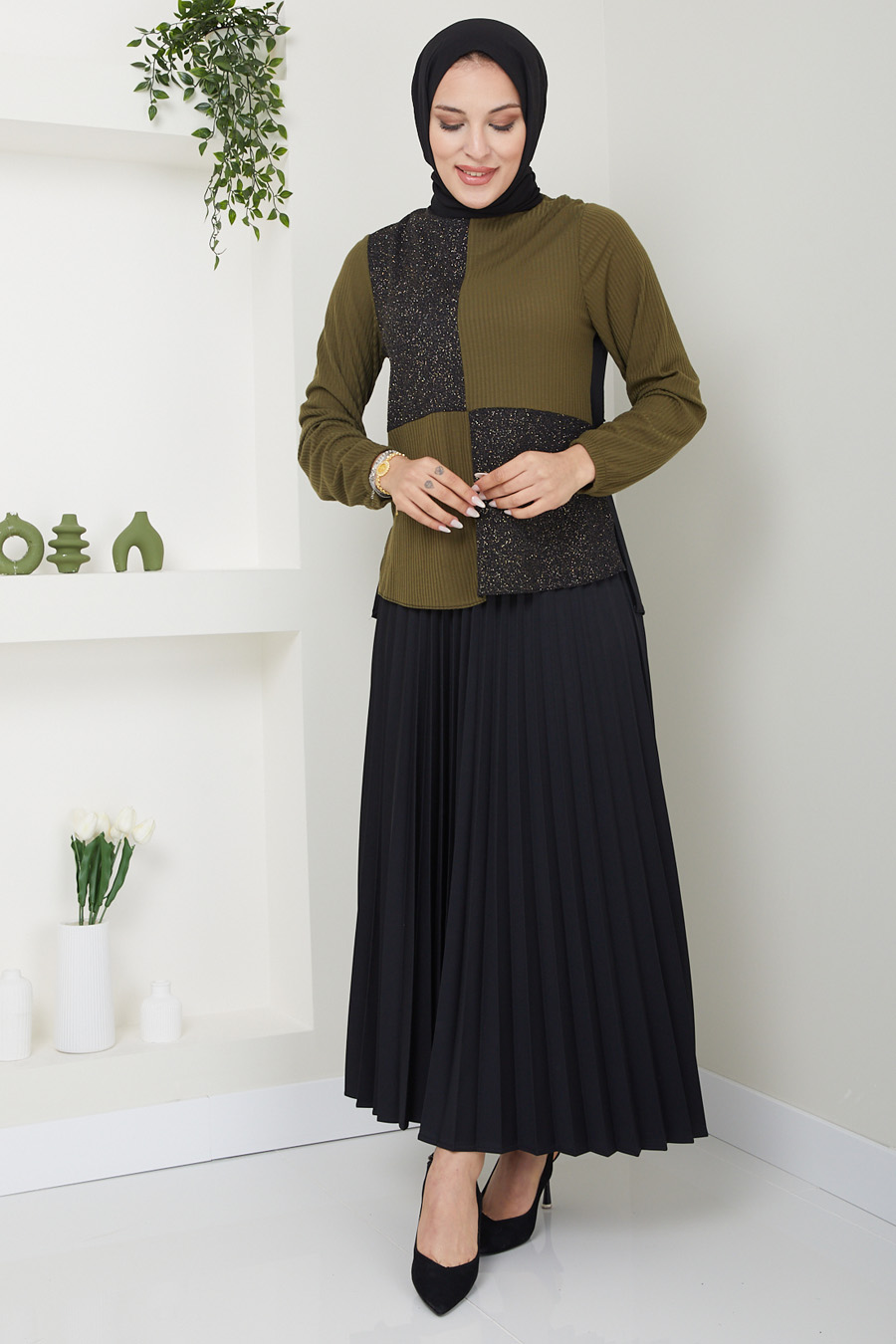 KHAKI COLOR TUNIC AND SKIRT SUIT