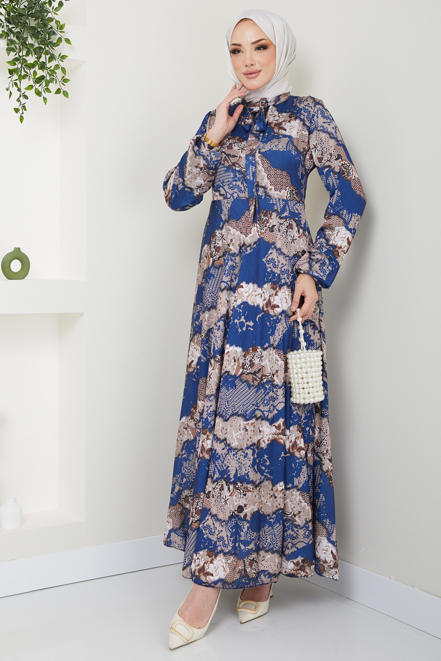 PATTERNED BLUE DRESS