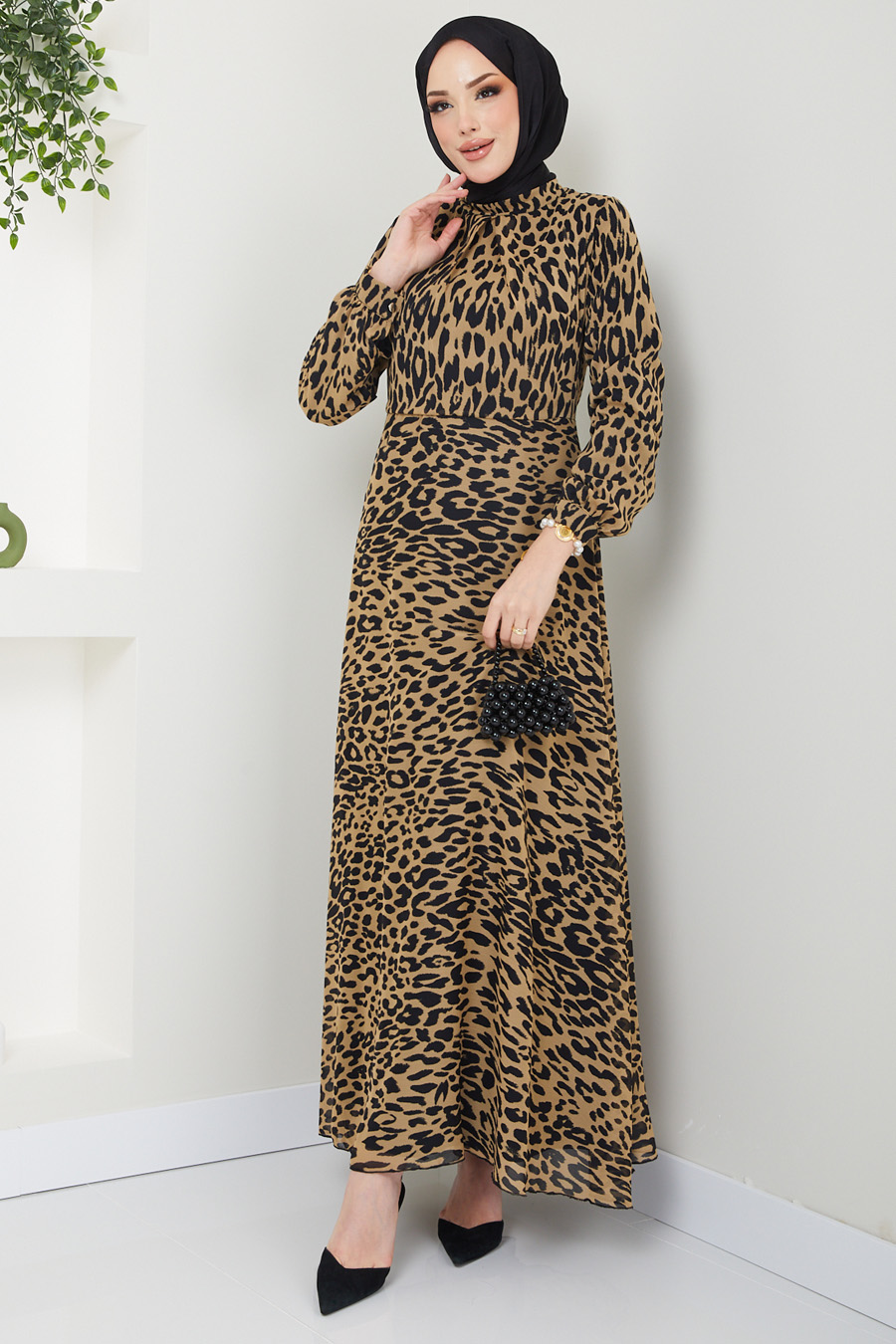  PATTERNED DRESS