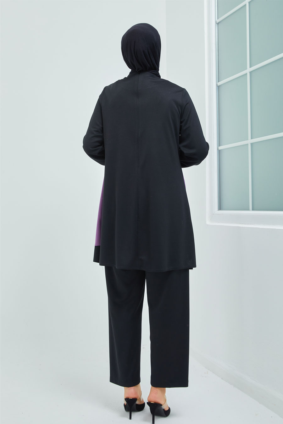 PURPLE TUNIC AND PANTSUIT