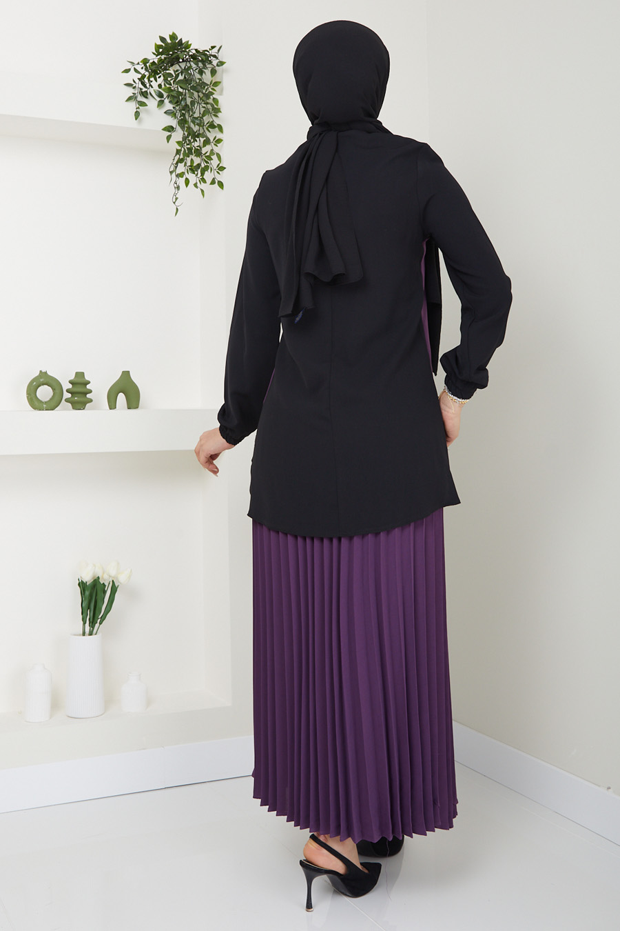 PURPLE TUNIC AND SKIRT SUIT