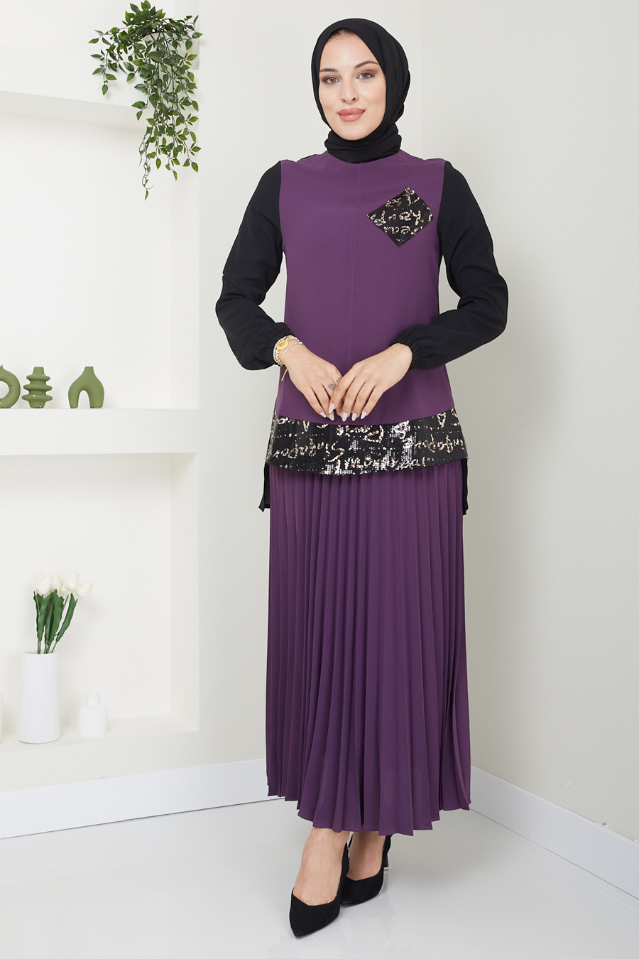 PURPLE TUNIC AND SKIRT SUIT