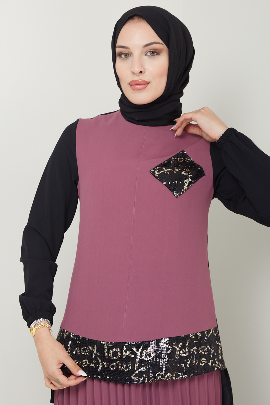 ROSE COLOR TUNIC AND SKIRT SUIT