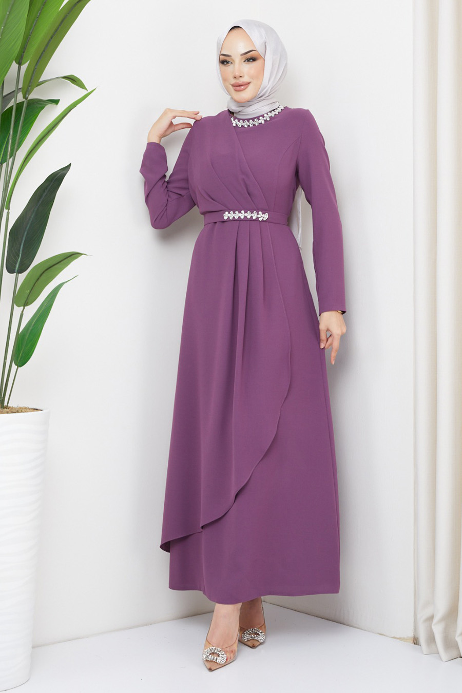 STONE DETAILED EVENING DRESS  ROSE COLOR  STONE DETAILED EVENING DRESS  ROSE COLOR