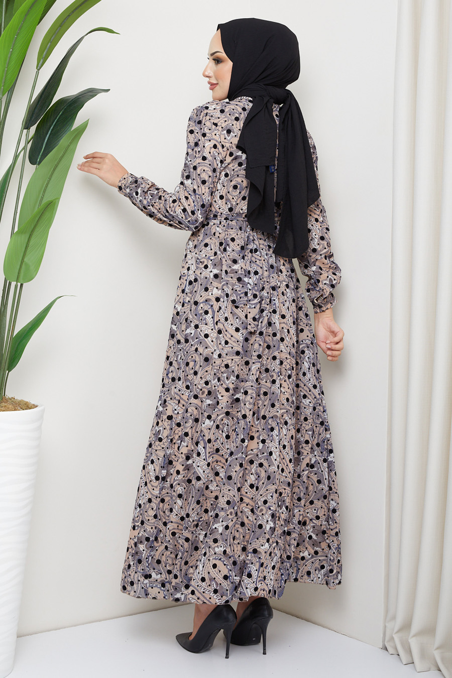 BEIGE  PATTERNED DRESS 