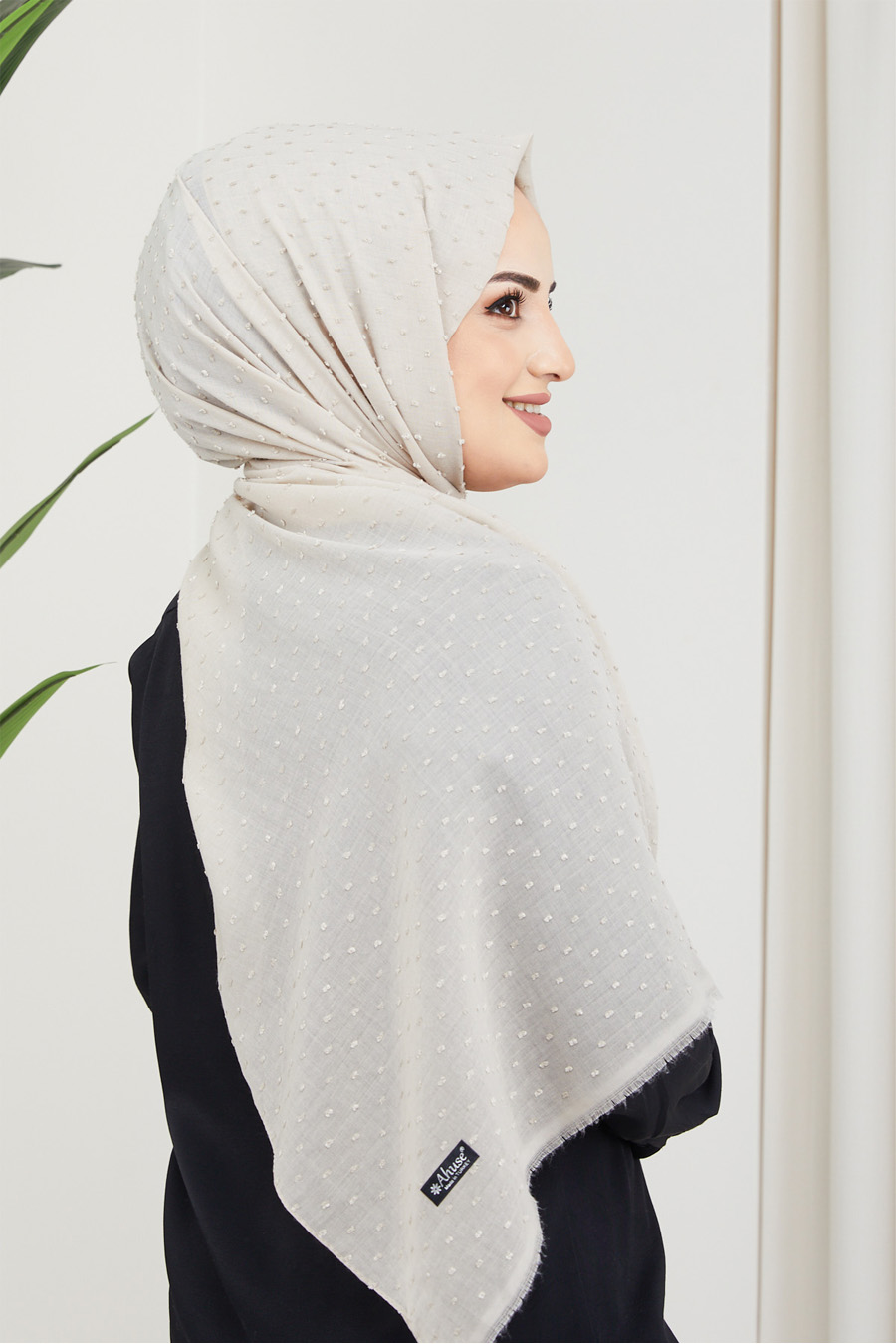 BEIGE  -  SHAWL