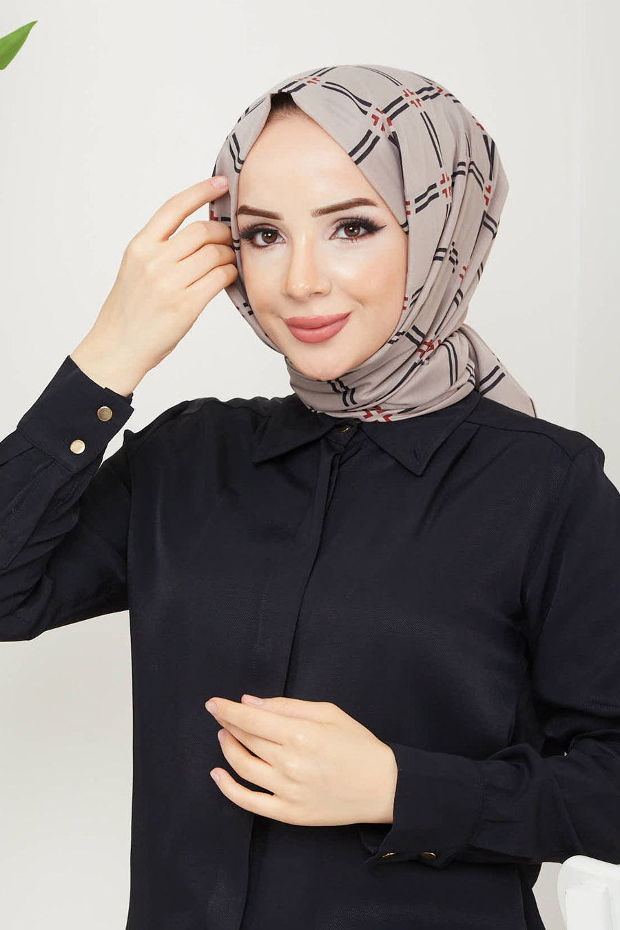 BEIGE- SHAWL