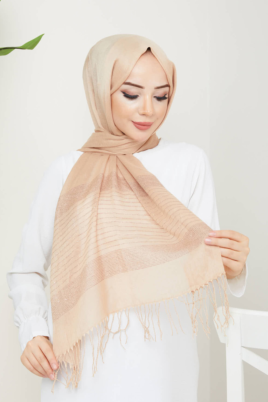 BEIGE  SHAWL