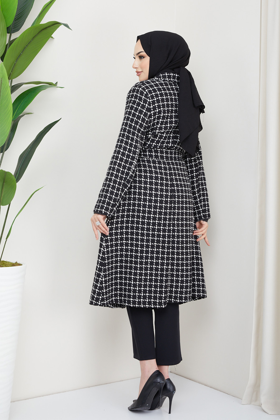 COAT - BLACK COAT - BLACK