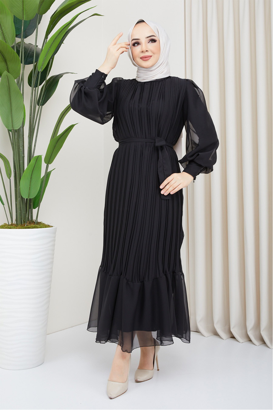 BLACK DRESS BLACK DRESS