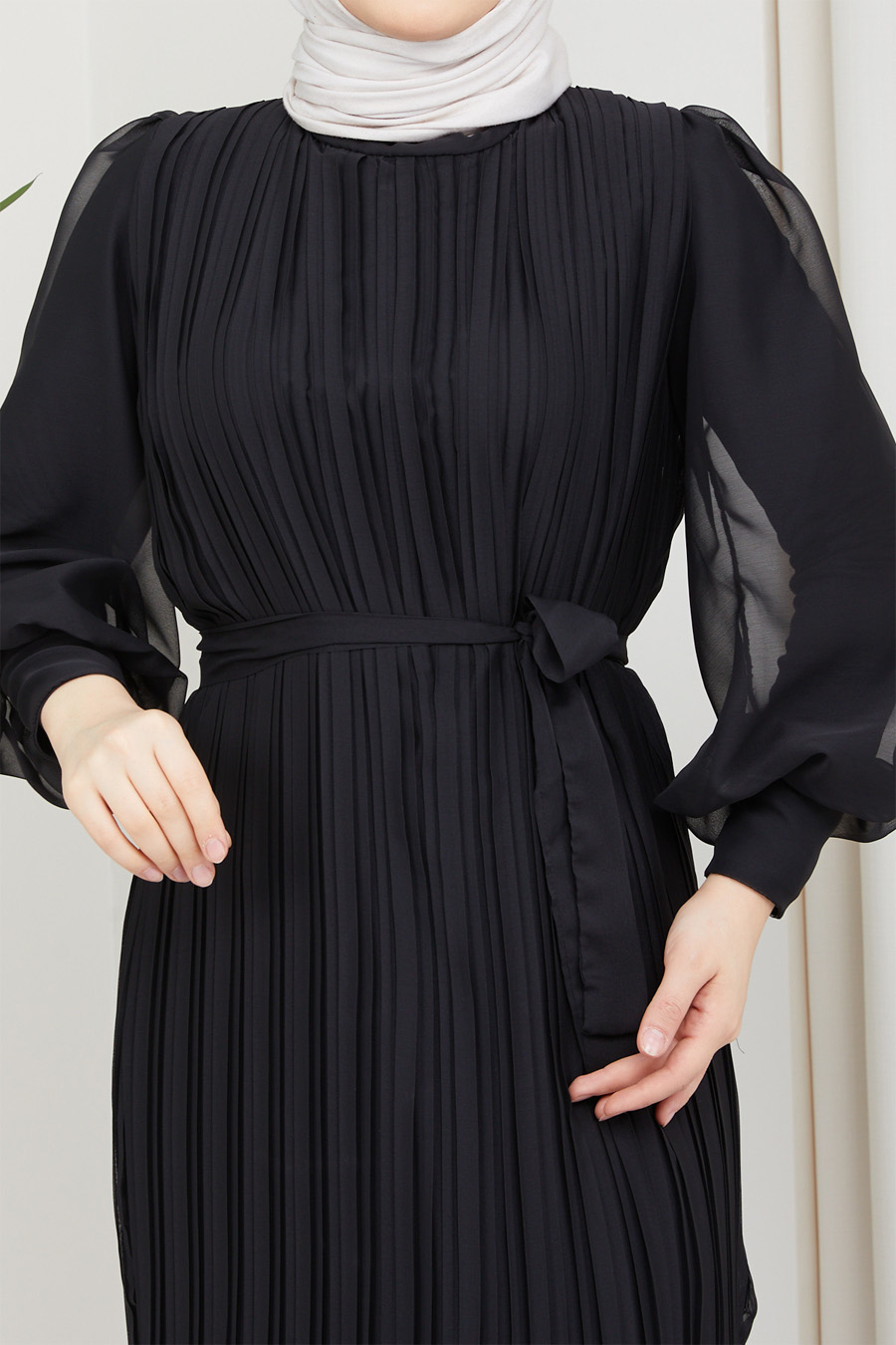 BLACK DRESS BLACK DRESS