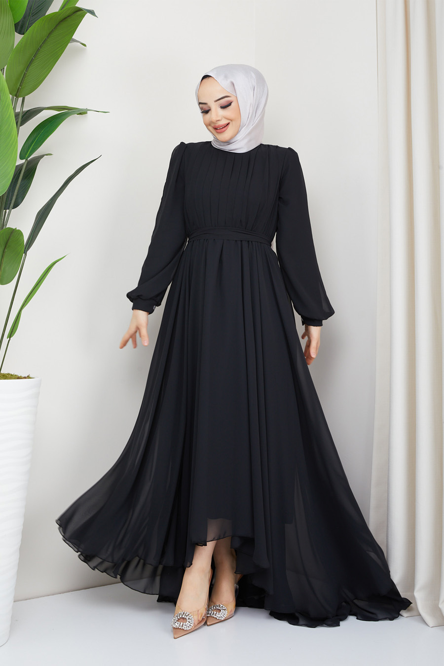 BLACK EVENING DRESS   BLACK EVENING DRESS