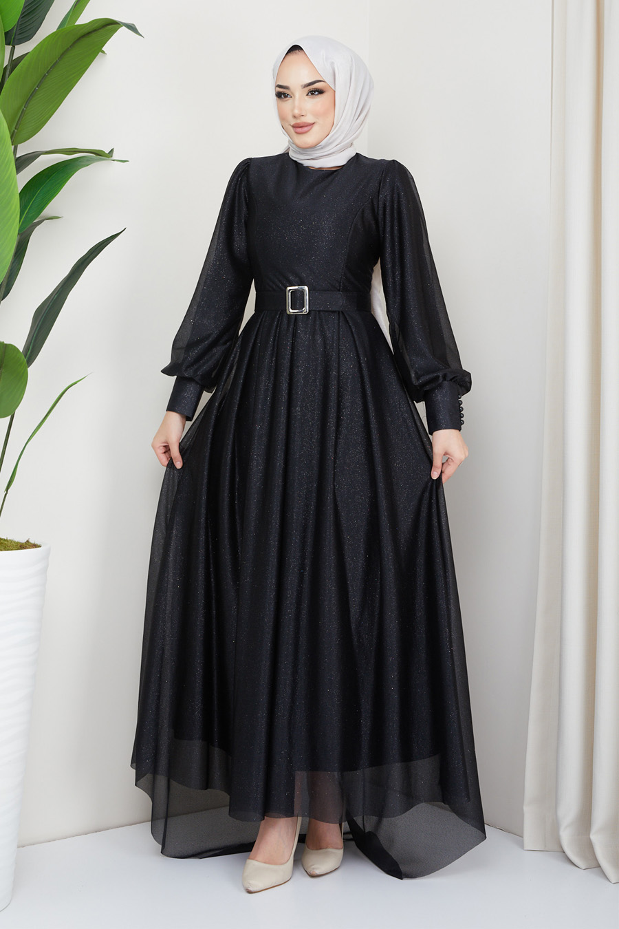 BLACK EVENING DRESS   BLACK EVENING DRESS