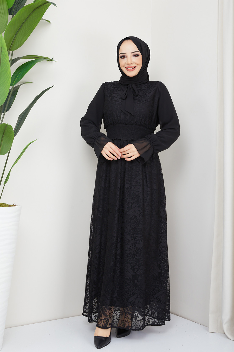 BLACK EVENING DRESS   BLACK EVENING DRESS