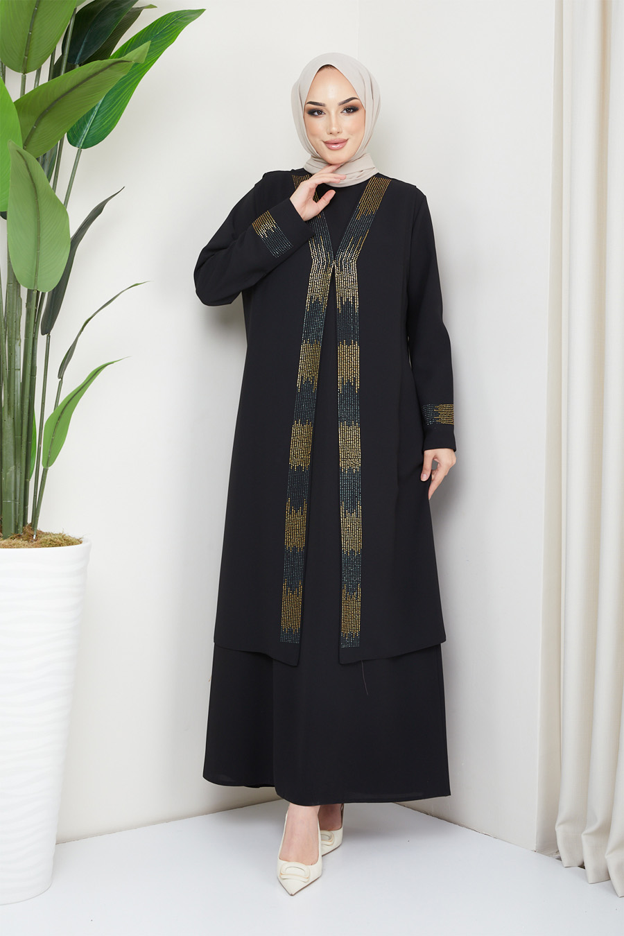 BLACK EVENING DRESS   BLACK EVENING DRESS