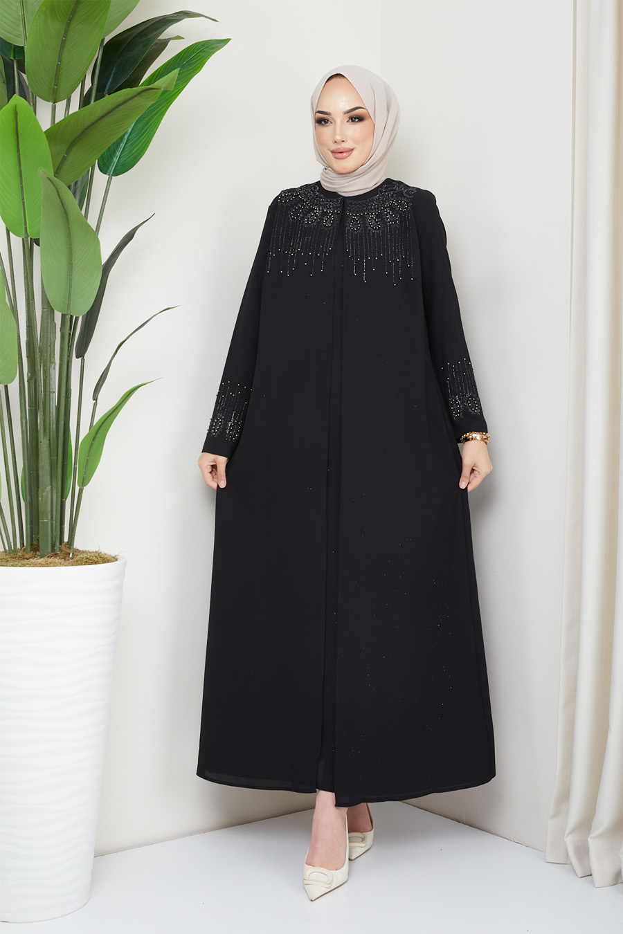 BLACK EVENING DRESS   BLACK EVENING DRESS