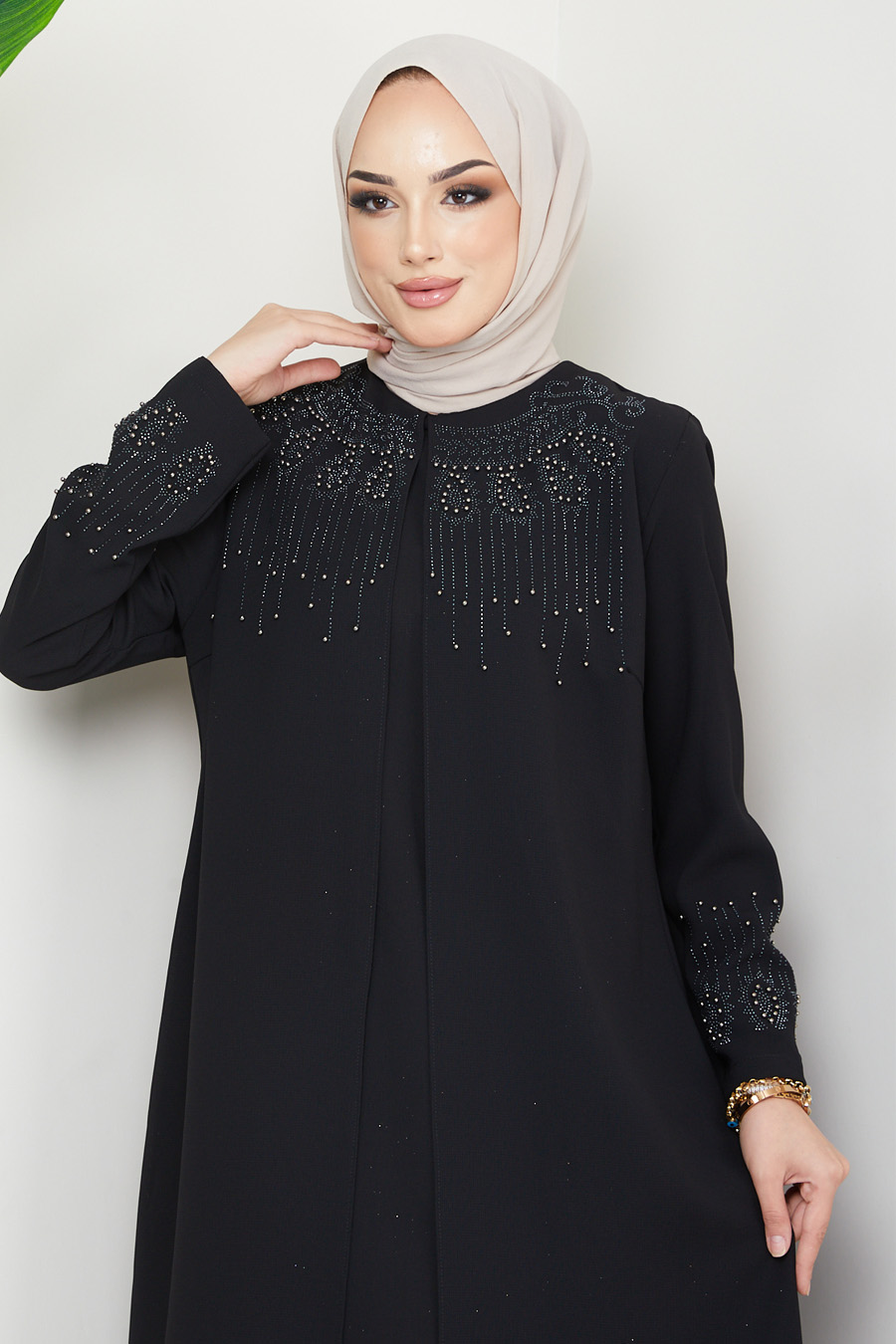 BLACK EVENING DRESS   BLACK EVENING DRESS