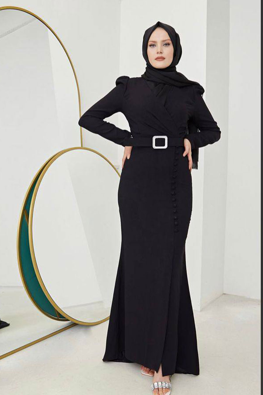 BLACK EVENING DRESS  