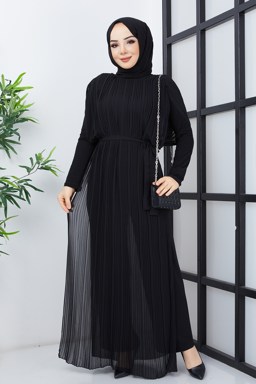 BLACK JUMPSUIT  BLACK JUMPSUIT