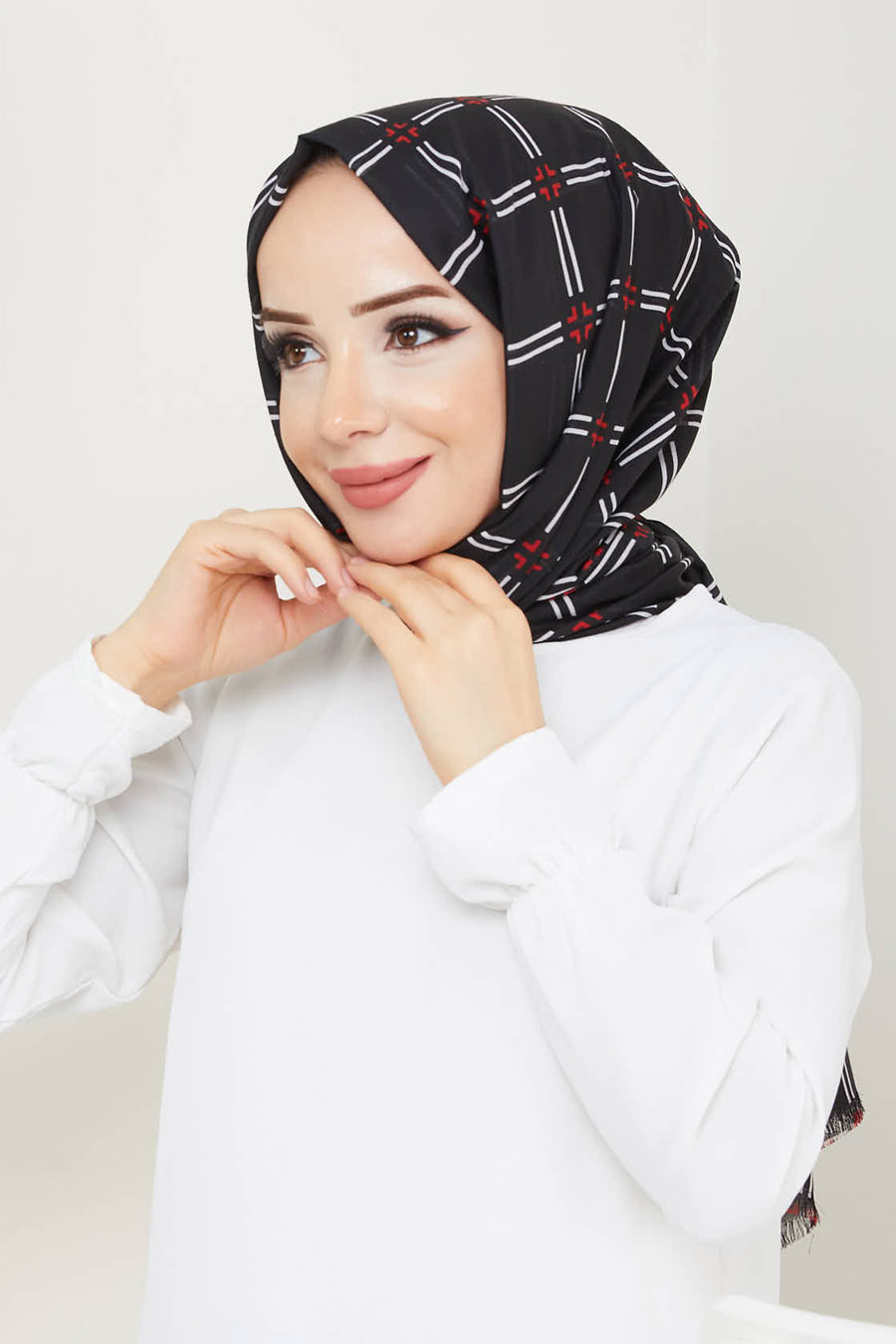 BLACK - SHAWL