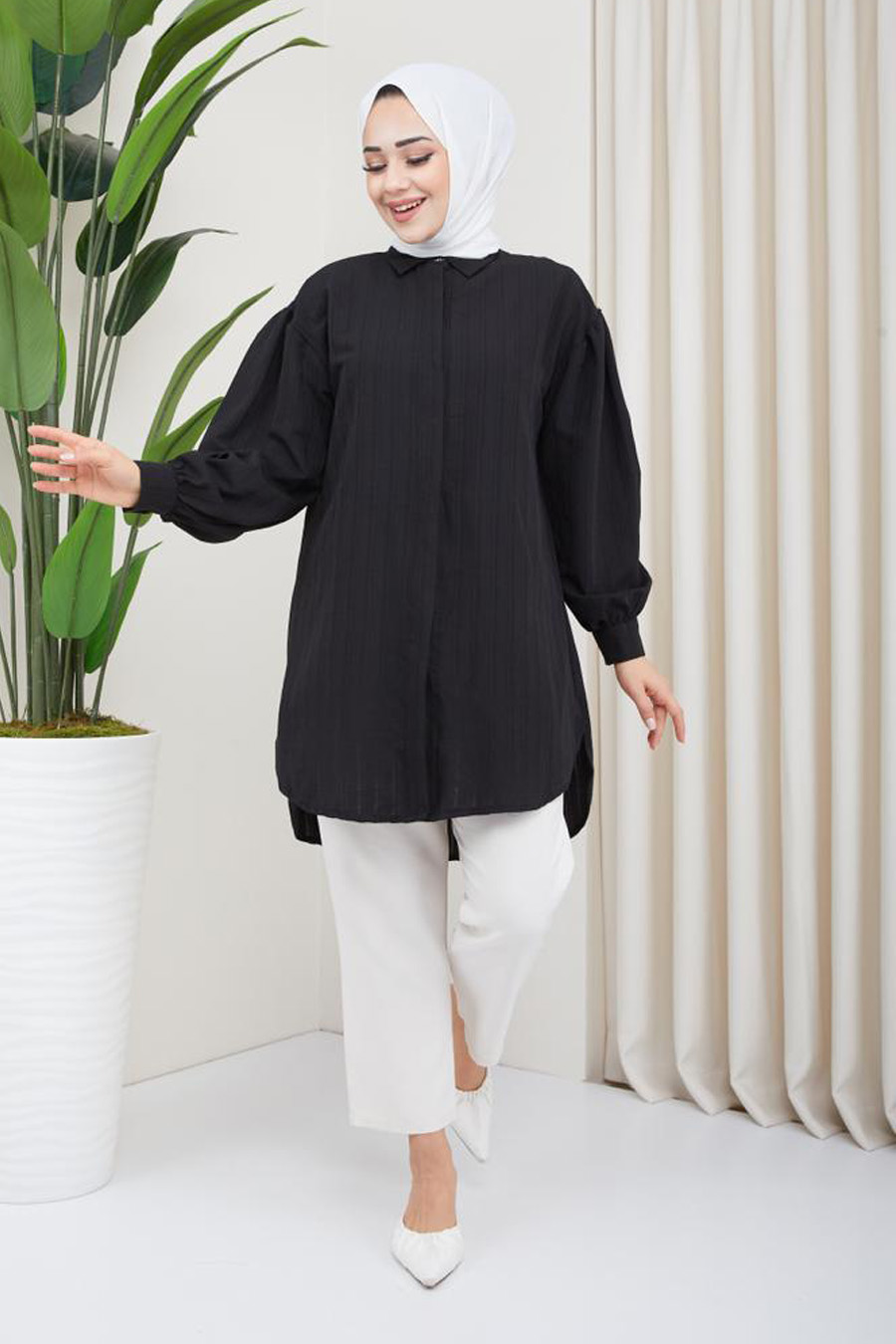  TUNIC - BLACK