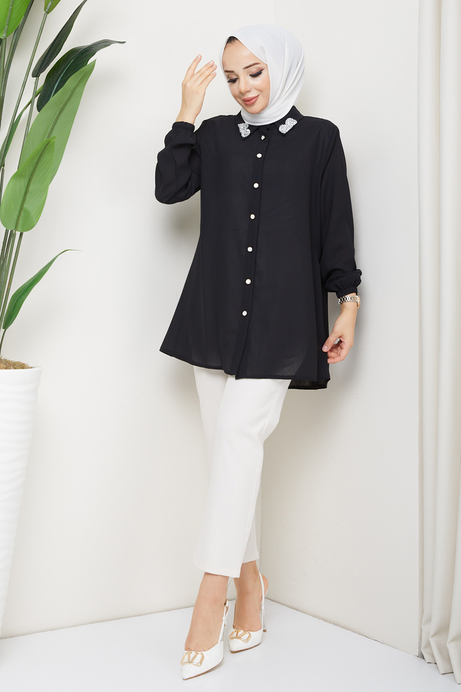 TUNIC - BLACK 