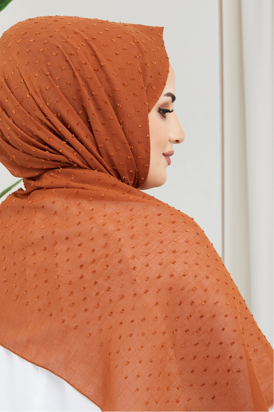 BRICK COLOR   -  SHAWL