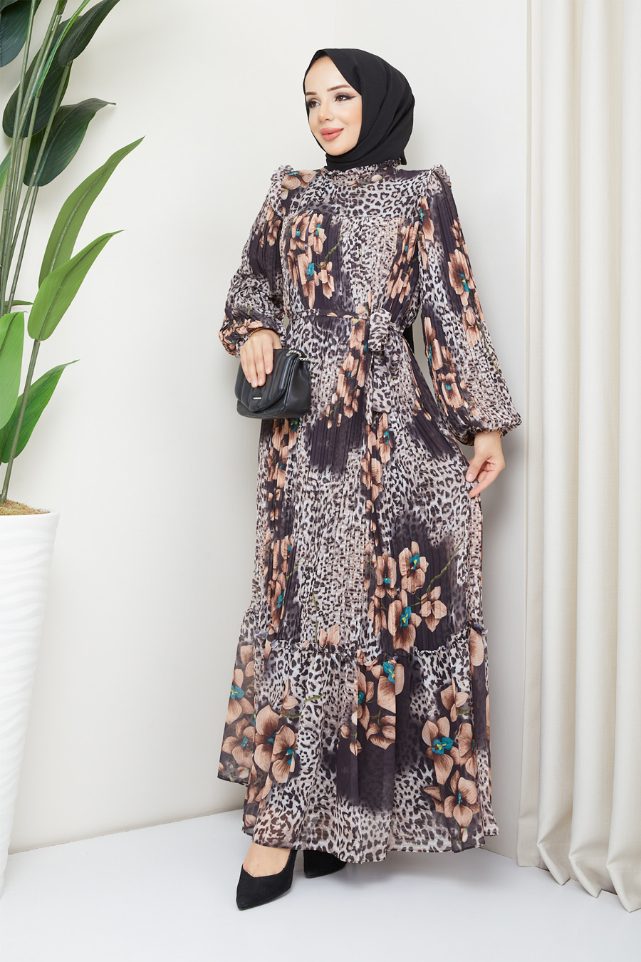 PATTERNED BROWN  DRESS