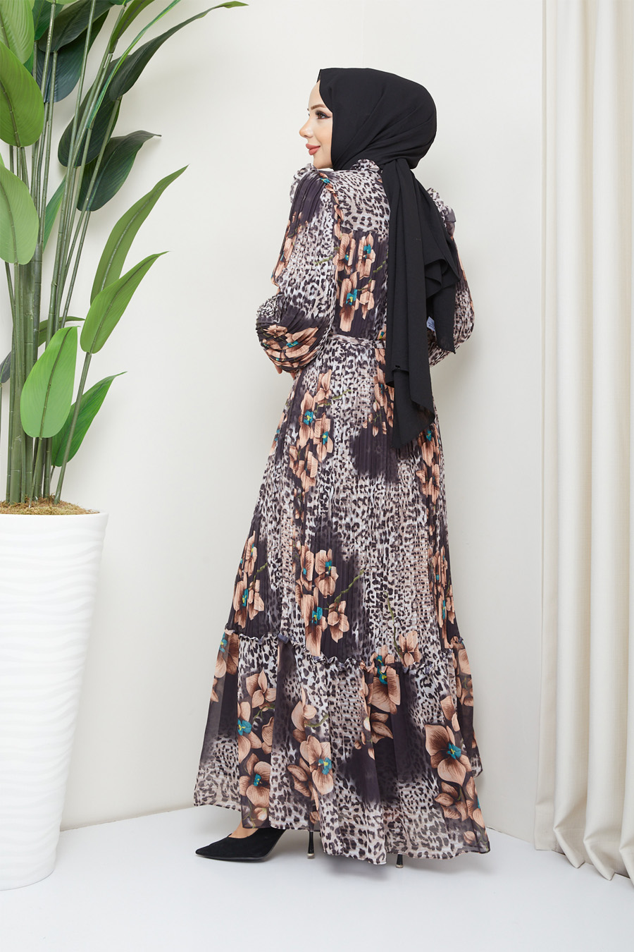 PATTERNED BROWN  DRESS