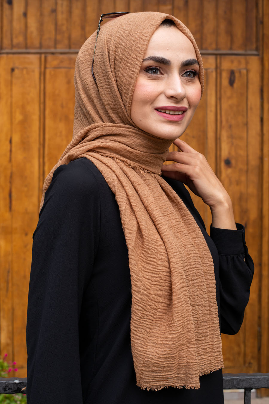  BROWN SHAWL