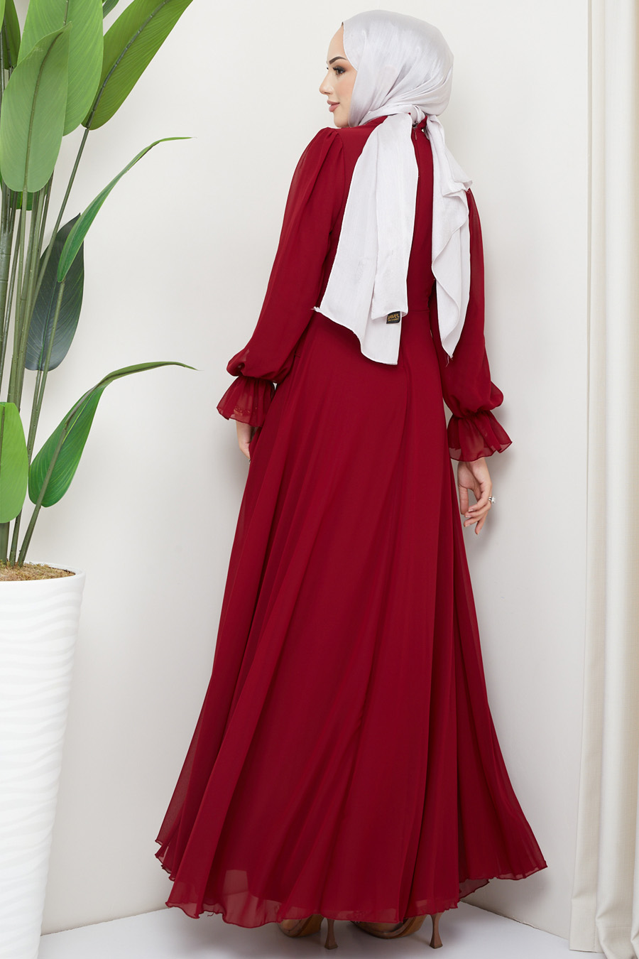 CLARED RED EVENING DRESS   CLARED RED EVENING DRESS